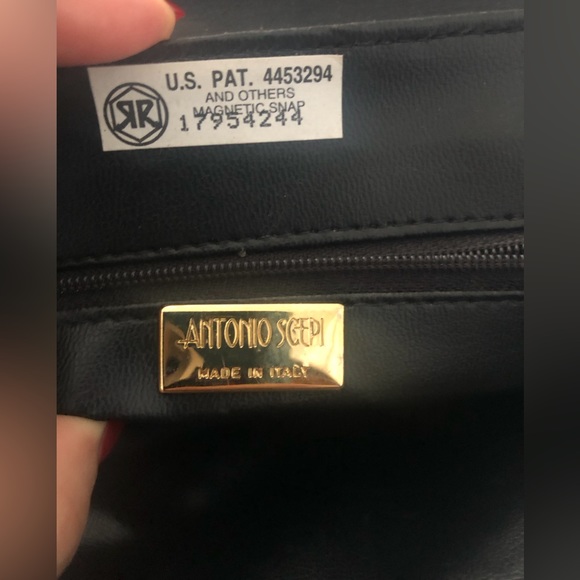 EUC Antonio Scepi Black Bag - Picture 9 of 10